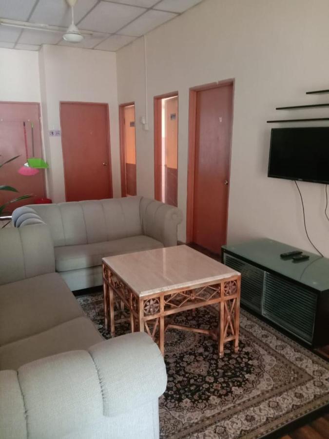 Homestay Tok Abah Seri Iskandar Esterno foto