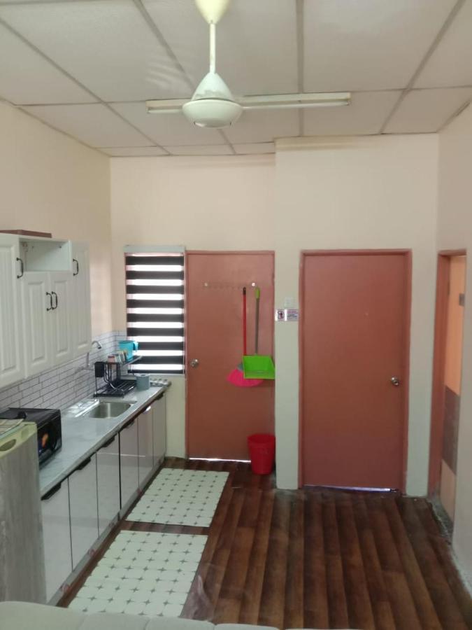 Homestay Tok Abah Seri Iskandar Esterno foto