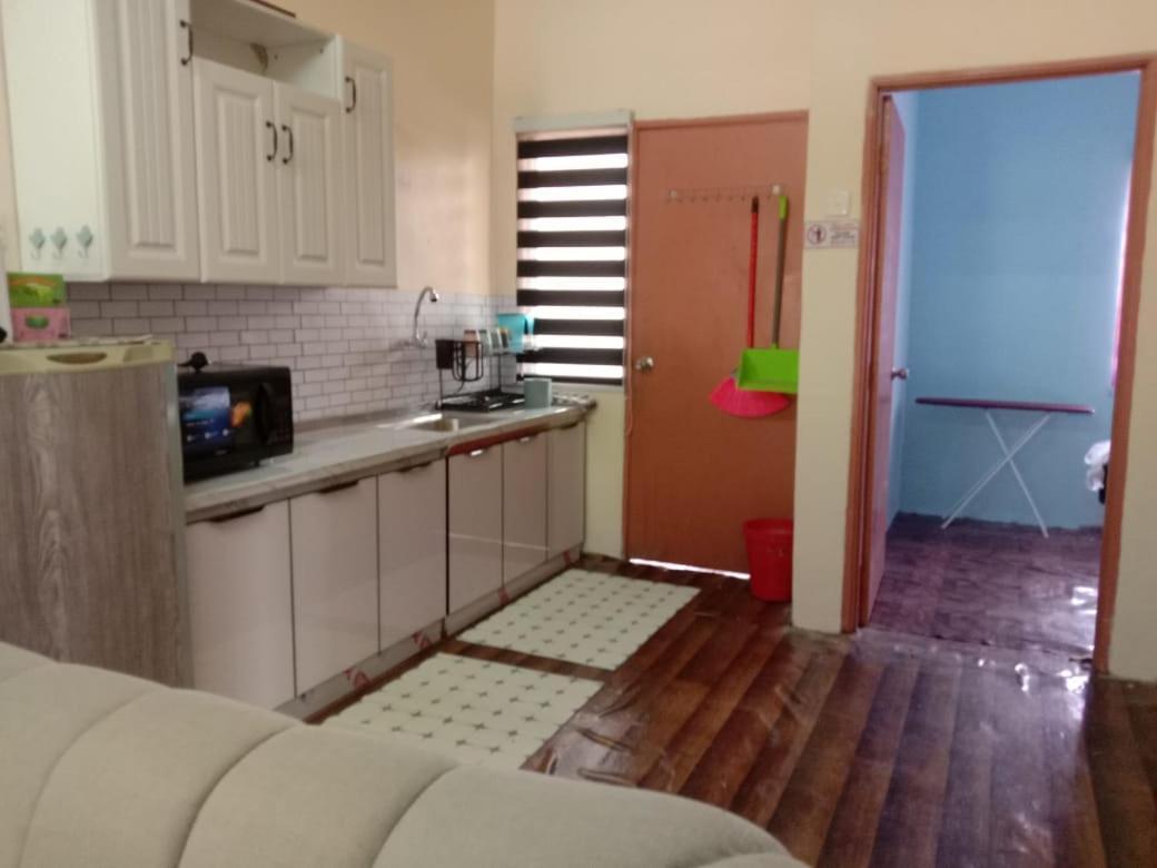 Homestay Tok Abah Seri Iskandar Esterno foto