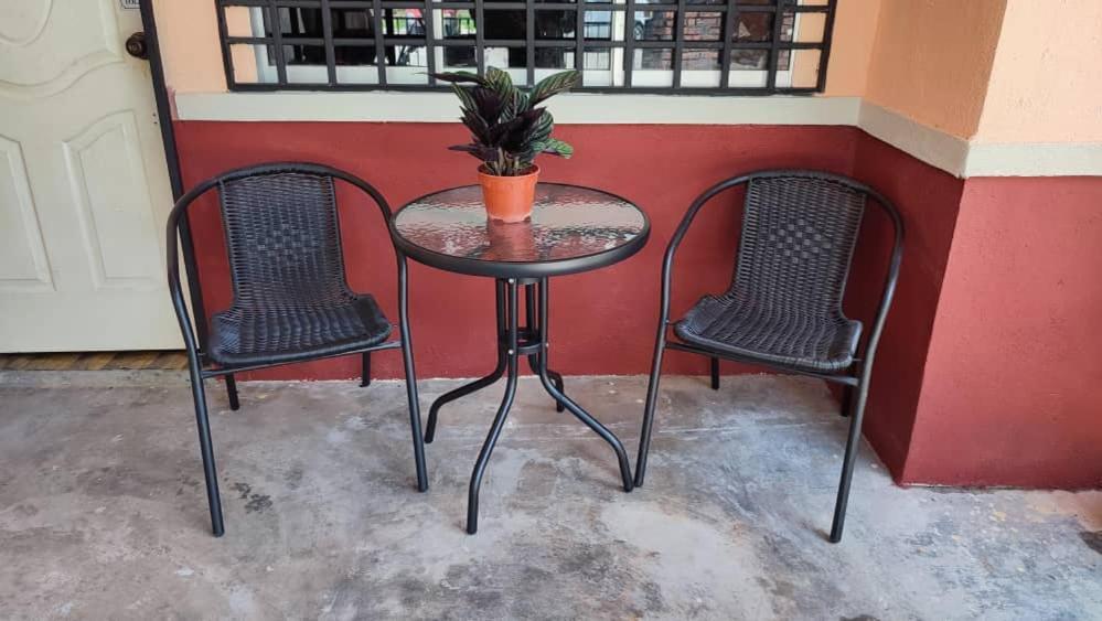 Homestay Tok Abah Seri Iskandar Esterno foto